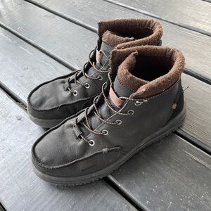 Hey Dude men’s black leather boots